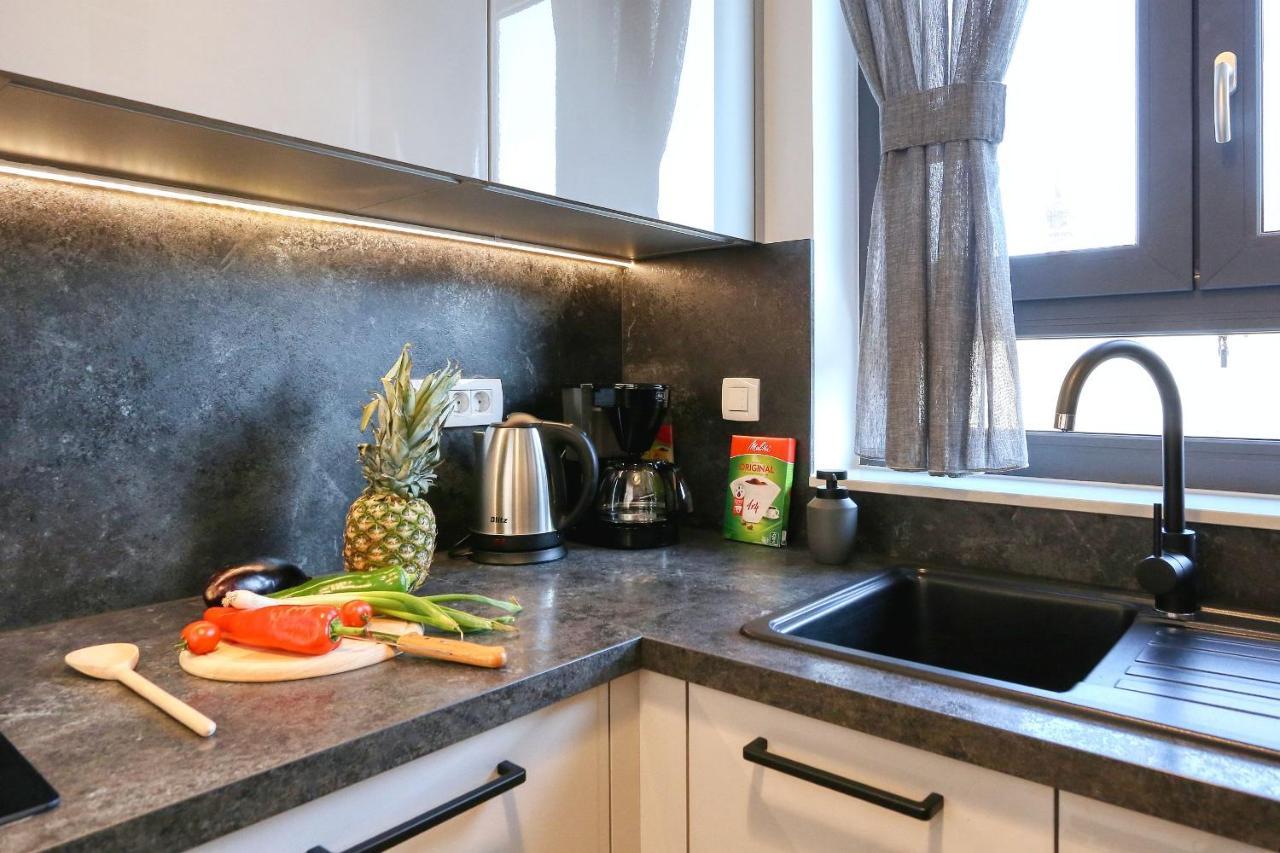 Apartments Perla With Free Parking Zadar Exterior photo